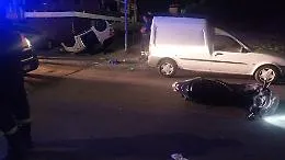 Violento scontro tra minicar e scooter: feriti 4 giovanissimi