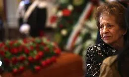 E' morta Sultana Razon, la moglie di Umberto Veronesi si &egrave; spenta a 94 anni