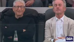 La clamorosa gaffe del TG1: "C'&egrave; Steve Jobs sugli spalti". Ma &egrave; morto nel 2011 