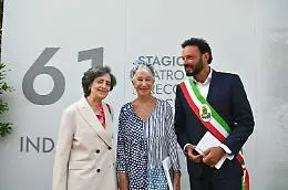 Helen Mirren al Teatro greco di  Siracusa per il debutto de "I Persiani"