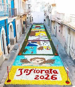Comiso e l'Infiorata del Sacro Cuore, un successo