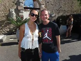 Il cacciatore di vip che scova le star in Sicilia: &laquo;Ho oltre 10 mila foto, l'ultimo selfie a Taormina con Dua Lipa&raquo;