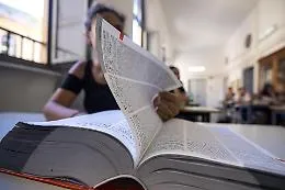 Notte prima degli esami, lettera ai maturandi: &laquo;Non siete sbagliati, &egrave; solo adrenalina&raquo;