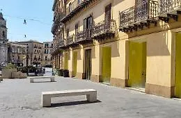 Vivere di rendita (modesta) in Sicilia: la rivincita di Caltanissetta