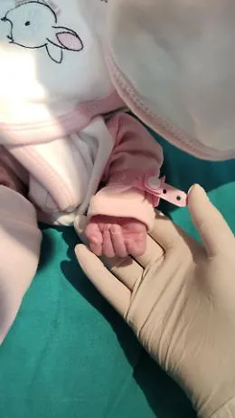 Da 600 grammi a 2,75 kg: il piccolo miracolo di Noemi Maria, dimessa dopo quattro mesi