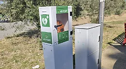 Marina di Ragusa, il defibrillatore rubato &egrave; stato ricomprato e risistemato al suo posto