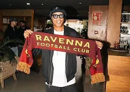 Ronaldinho al Ravenna: dalla Florida alla Serie C, la joga bonito torna in Italia 