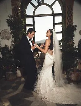 Il matrimonio da favola tra Palermo e Bagheria, Dua Lipa pubblica le prime foto ufficiali 