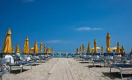 Mondello, Italo Belga continuano le aperture per la stagione balneare: inaugurato lo spazio della Sirenetta, &egrave; il terzo lido operativo