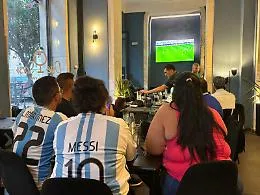 Fra il sapore dell&rsquo;asado e la tensione di una panchina di B: Fernando Spinelli, la passione per il calcio e la comunit&agrave; argentina


