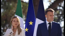 Meloni: "Italia e Francia pilastri dell'occidente". E sull'Iran ribadisce: "Nessuna partecipazione al conflitto"