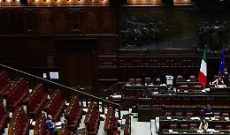 Maggioranza spaccata sullo Stabilicum: la Lega diserta l'Aula, FdI cerca l'intesa 