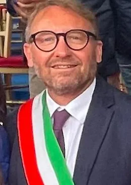 Trappeto, corsa al terzo mandato da sindaco per Santo Cosentino