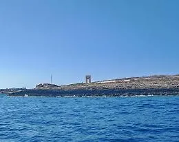 Lampedusa si prepara a ricevere Papa Leone: riapre lo scalo di Cala Pisana