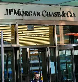 Meno sportelli, pi&ugrave; piattaforme: perch&eacute; il dominio di JPMorgan svela il futuro del capitalismo