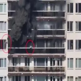 Incendio in un condominio di 10 piani ad Anversa: almeno 5 morti e diversi feriti, persone in fuga dai balconi 