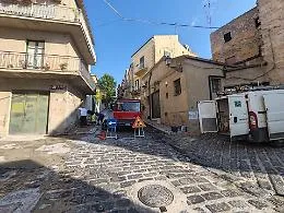 Crollo immobile a Canicatt&igrave;, Aica esclude perdite idriche