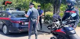 Catania: tentato stupro in ascensore, l'aggressore inseguito e arrestato 