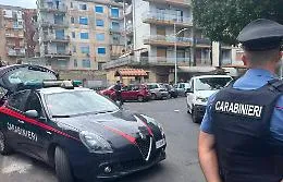 Il quartiere San Cristoforo di Catania passato al setaccio: 86 agenti, arresti, sequestri di droga e 200 persone identificate