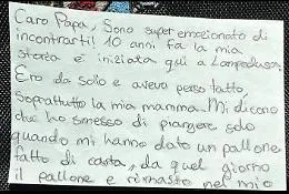  Il pallone (e la lettera) della speranza: il regalo del piccolo Leo a papa Leone 
