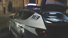 Parcheggiatore abusivo minaccia una donna a Palermo, ma il marito &egrave; un esponente delle forze dell'ordine: arrestato