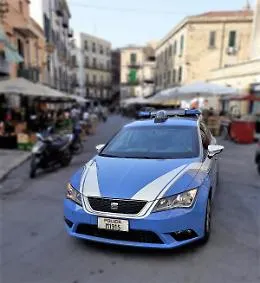 Aggrediscono due turiste a Ballar&ograve;: due giovani stranieri arrestati e portati in carcere