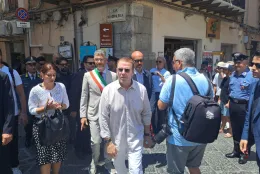 L'ambasciatore americano Tilman Fertitta in Sicilia tra radici isolane e diplomazia 