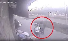"Mi sono divertito, lo rifarei": il video dell'orrore al bar di Milano che incastra il ventiduenne
