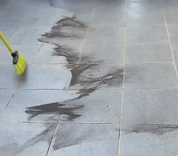 La cenere dell'Etna imperversa anche sul Ragusano