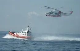 Tre velisti irlandesi salvati dalla Guardia Costiera a 30 miglia da Portopalo