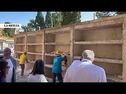 Abbattute le tombe delle famiglie mafiose: IL VIDEO