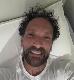 Federico Quaranta reagisce ad un'aggressione a Milano: &laquo;Poteva andare peggio. Ormai &egrave; un abisso&raquo;