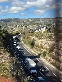 Sempre pi&ugrave; criticit&agrave; a Modica per gli ingorghi di traffico, i cittadini chiedono l'intervento della polizia locale
