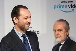 Perquisizioni a Bari, Napoli e Filmauro: i De Laurentiis indagati per false comunicazioni sociali e bancarotta