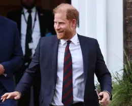 Causa persa col Daily Mail, per il principe Harry conto salato: fino a 50 milioni di euro per le spese legali