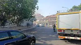 Incendi in tutta la Sicilia: fronte complesso vicino Sigonella. A Motta rogo vicino il centro abitato