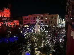 Santa Rosalia, il sindaco Lagalla: &laquo;Palermo brilla per il 402&deg; Festino, in 400 mila hanno invaso il centro storico&raquo;