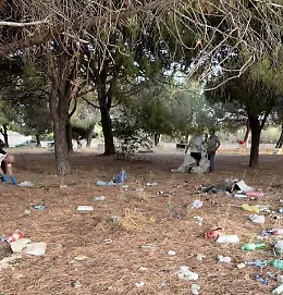 Vittoria, rinasce il boschetto di via Rocco Chinnici grazie ai volontari che raccolgono la spazzatura