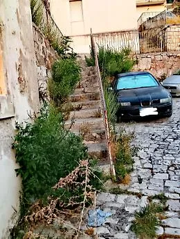 Scicli, degrado nei quartieri storici. Scimonello lancia accuse