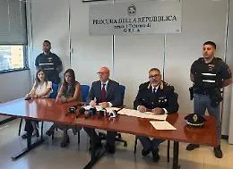 Gela, dieci arresti per furti e spaccate: c'&egrave; anche una donna all'ottavo mese di gravidanza