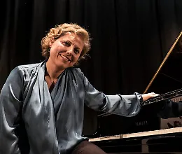Notturno Favazza: Beethoven e Chopin al chiaro di luna tra vigne, vetro e vini sull'Etna