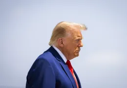 Trump scuote il Medio Oriente, accordo sul nucleare con Riad