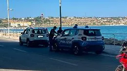 Cocaina nel congelatore e pesce fuorilegge: setacciata Augusta, multe per quasi 10mila euro 