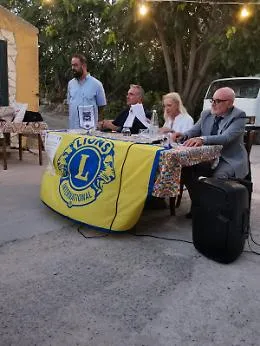 Dal grano antico alla solidariet&agrave;: il Lions Club Canicatt&igrave; Castel Bonanno inaugura l'anno sociale a Borgo Santa Rita