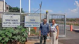Lanciati 23 cellulari nel carcere di Bicocca per i detenuti dell'alta sicurezza. Barbagallo (Pd): &laquo;Permeabilit&agrave; preoccupante&raquo;