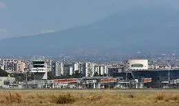 Etna, Sac risponde alle polemiche: &laquo;Al fianco dei vettori per coordinare emergenza e rispondere ai viaggiatori&raquo;