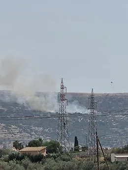Comiso, maxi incendio sui Monti iblei