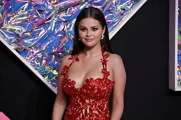 Il crollo di Wondermind e gli investitori inferociti: perch&eacute; Selena Gomez pu&ograve; finire in Tribunale
