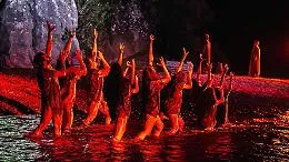 Inferno 2026, il genio di Dante, le Gole, il fiume e i giovani affamati di poesia