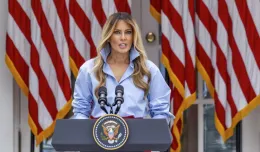 Melania Trump torna in pubblico: "Ho sentito che vi sono mancata". E non vuole domande sulla Harp